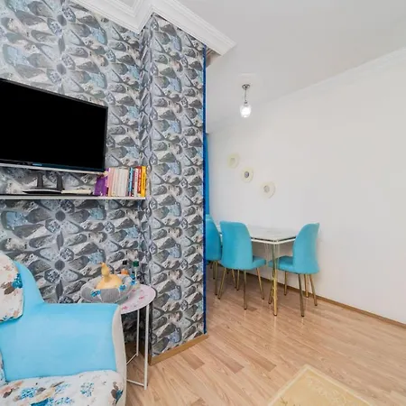 Capacious Flat With Terrace In Muratpasa Apartament